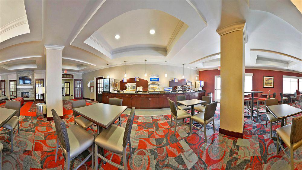 Holiday Inn Express Hotel & Suites Detroit-Utica By Ihg Dış mekan fotoğraf