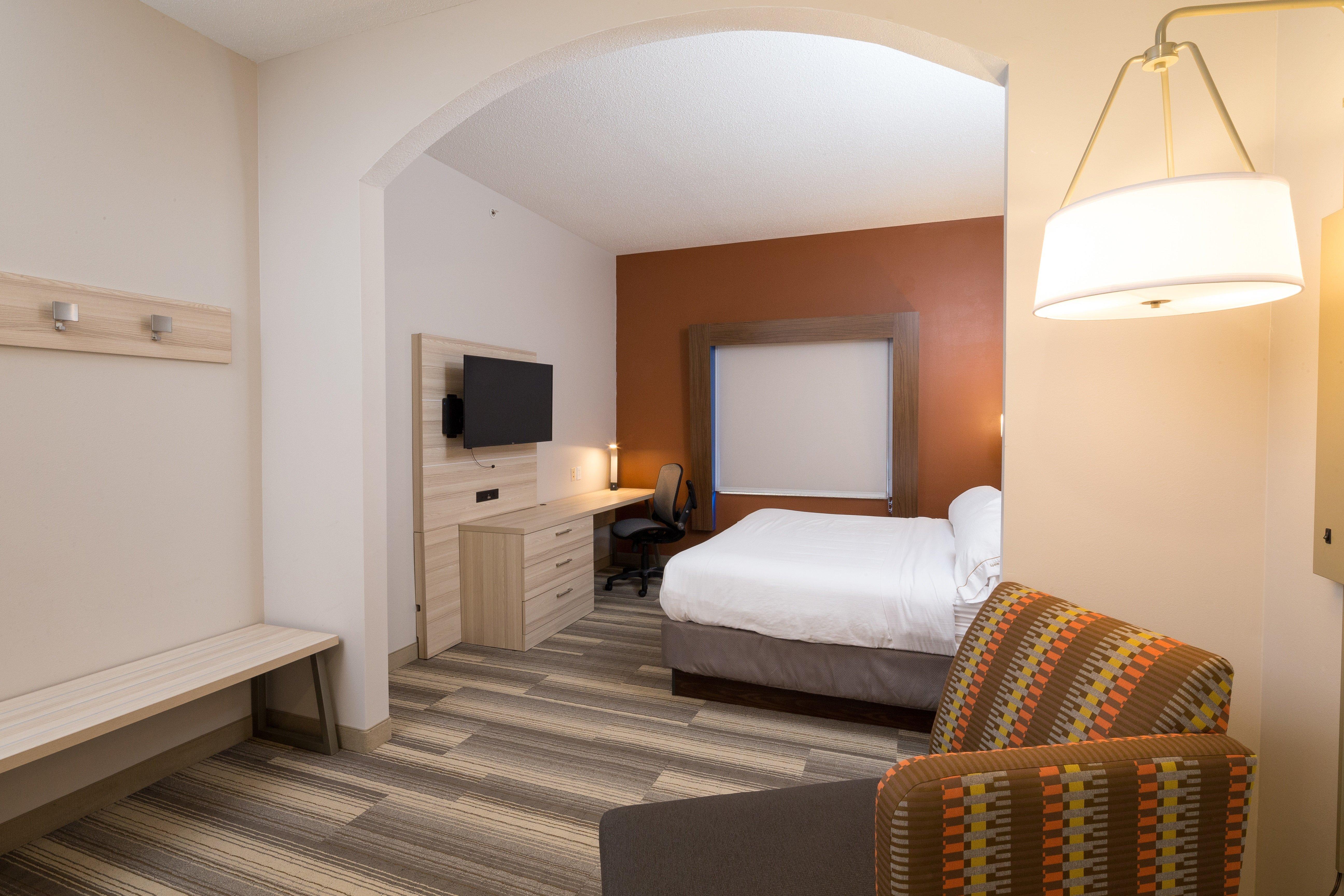 Holiday Inn Express Hotel & Suites Detroit-Utica By Ihg Dış mekan fotoğraf