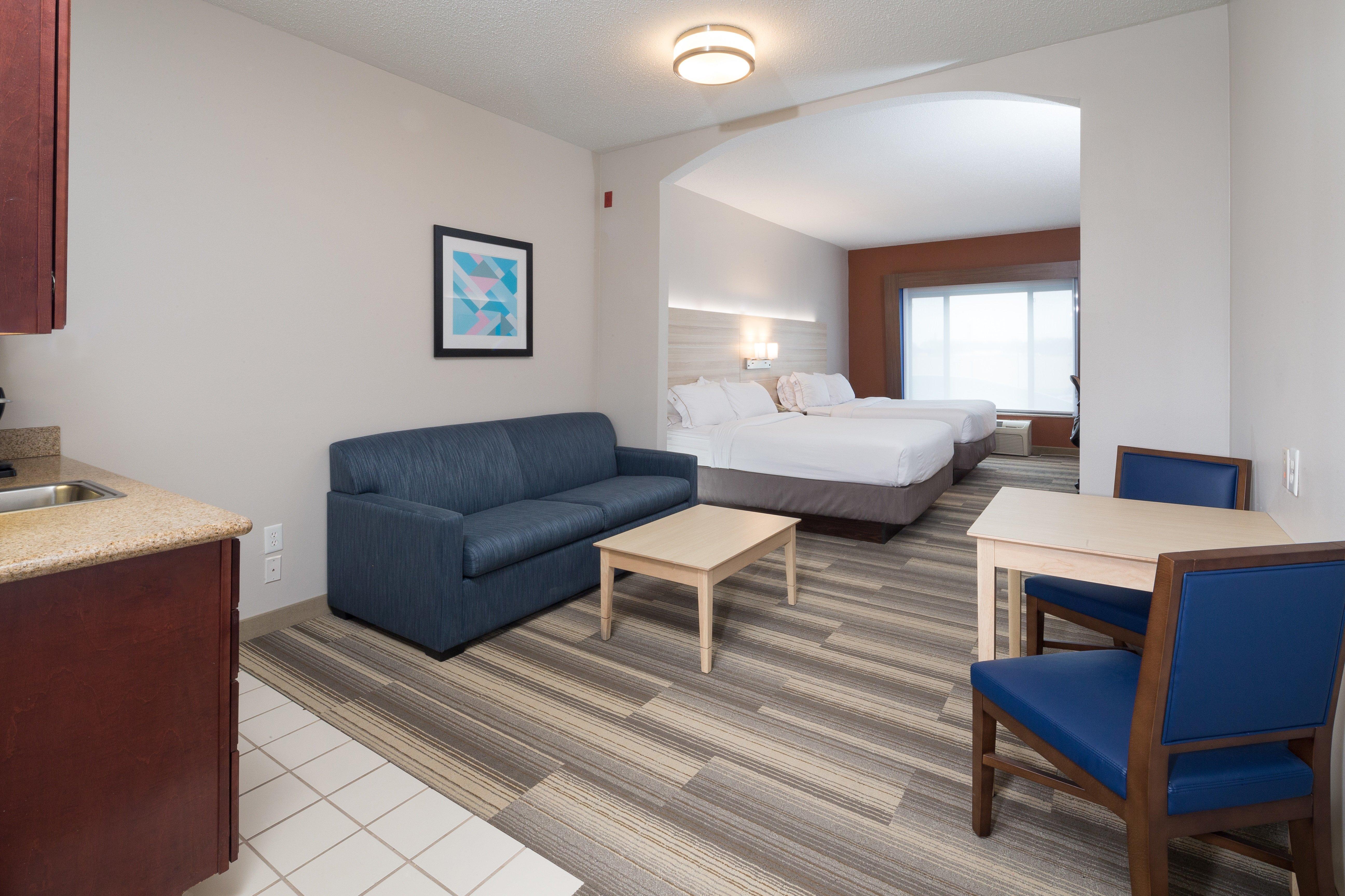 Holiday Inn Express Hotel & Suites Detroit-Utica By Ihg Dış mekan fotoğraf