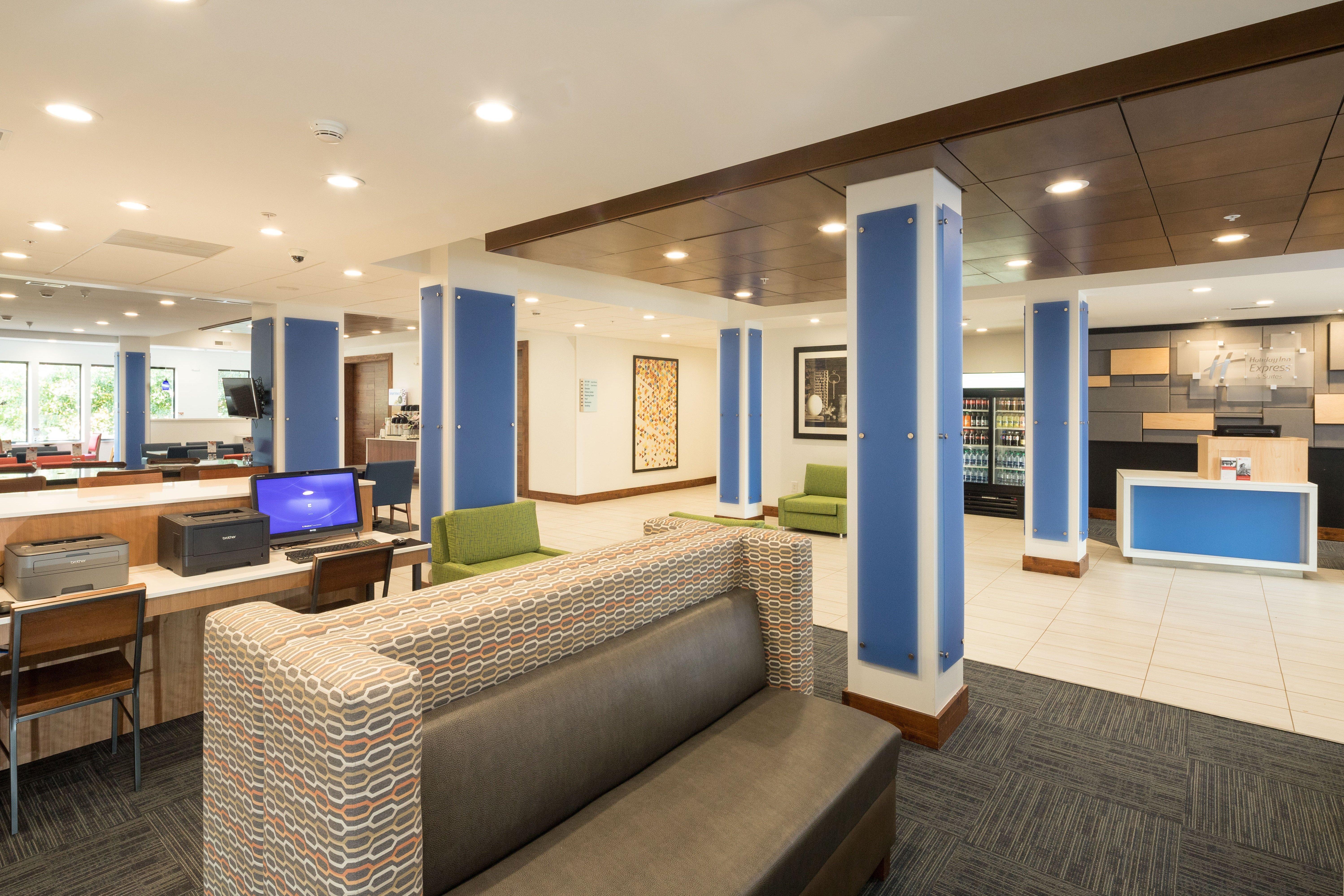 Holiday Inn Express Hotel & Suites Detroit-Utica By Ihg Dış mekan fotoğraf